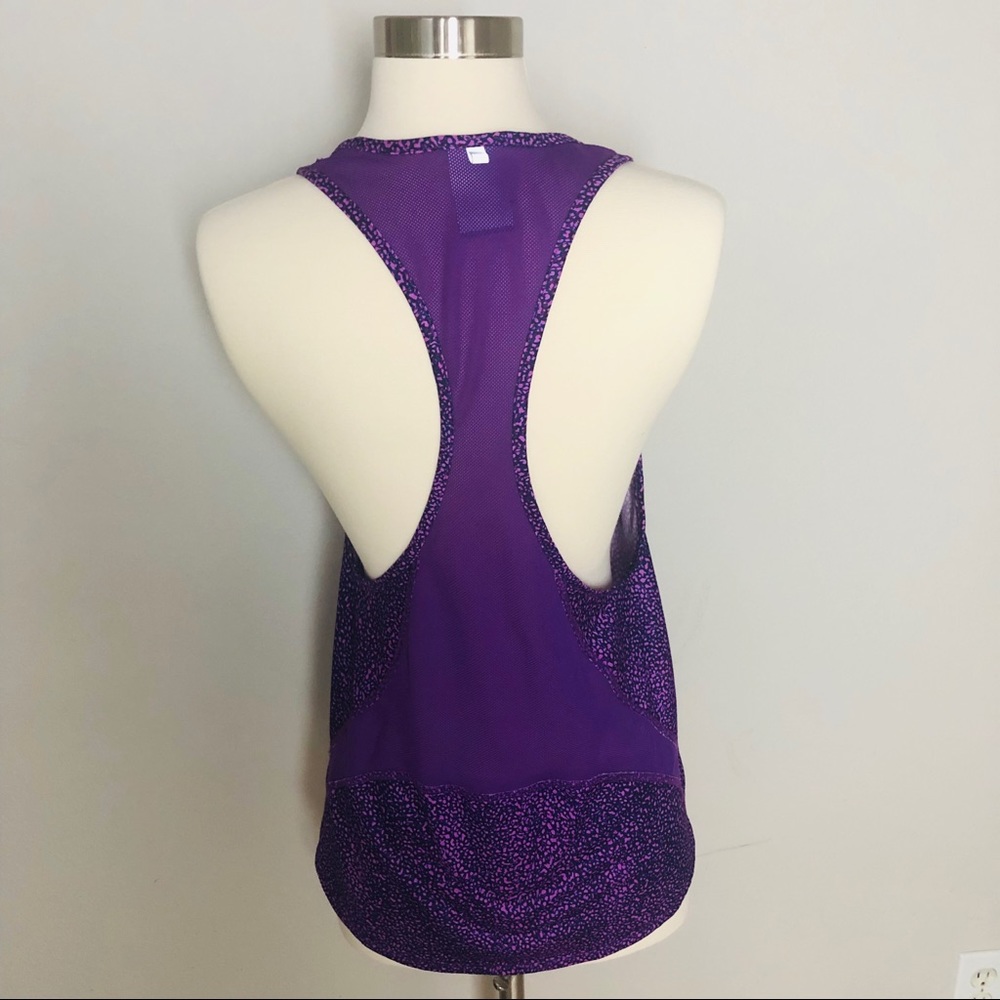 Nike Racer Back Top Dri Fit Size Medium - Picture 6 of 7